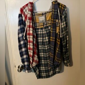 American Eagle Multi Colored Flannel With Hood